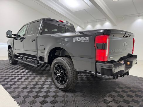 New 2026 Ford F250 Lariat w/ Black Appearance Package AWD/4WD image 5