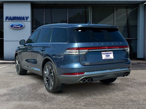 Used 2020 Lincoln Aviator Reserve w/ Equipment Group 202A AWD/4WD image 4
