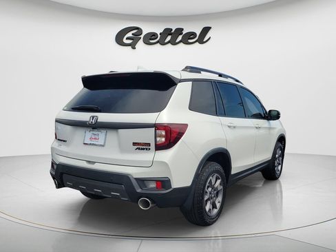 Used 2022 Honda Passport TrailSport image 5