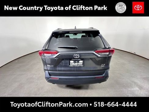 Used 2023 Toyota RAV4 XLE w/ Convenience Package image 4