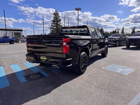 Used 2023 Chevrolet Silverado 1500 RST AWD/4WD image 7