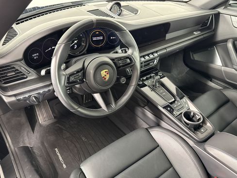 Certified 2023 Porsche 911 50th Anniversary Edition AWD/4WD image 4
