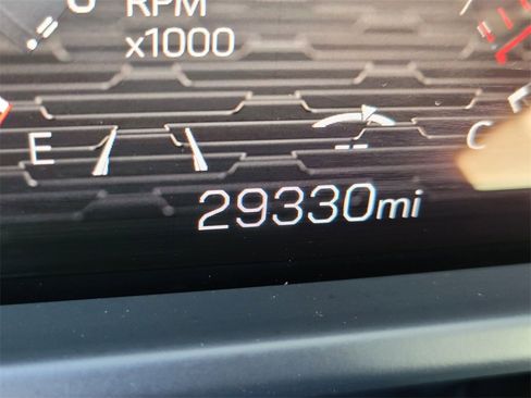 Used 2024 GMC Acadia Denali image 28