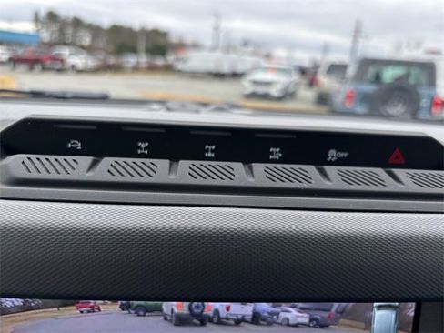 New 2025 Ford Bronco Badlands w/ Sasquatch Package image 20