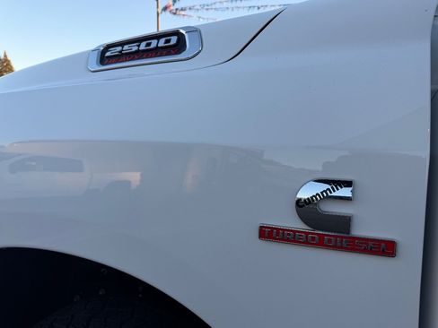 Used 2021 RAM 2500 Big Horn image 27
