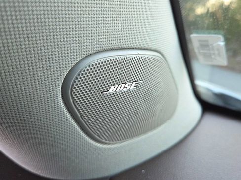 Used 2015 Cadillac SRX Premium image 47