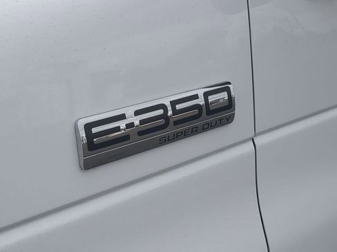New 2024 Ford E-350 and Econoline 350 Super Duty w/ Power Windows & Locks Group RWD image 23