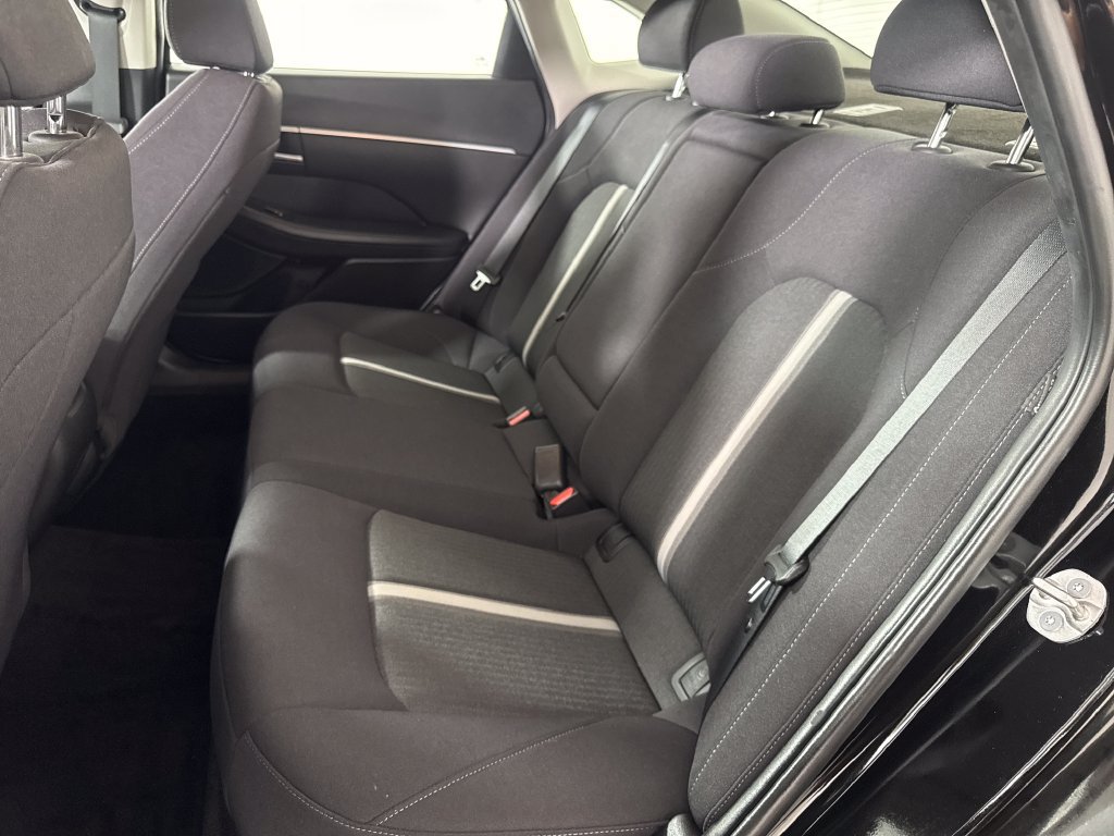 Certified 2024 Hyundai Sonata SEL FWD image 15