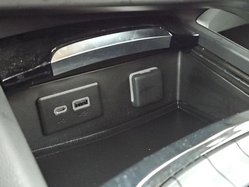 Certified 2023 Buick Envision Preferred image 40