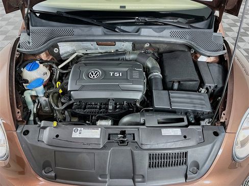 Used 2017 Volkswagen Beetle 1.8T SEL image 32