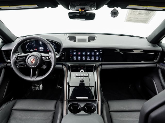 Certified 2025 Porsche Panamera 4 AWD/4WD image 21