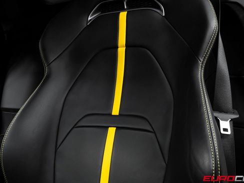 Used 2022 Ferrari SF90 Stradale AWD/4WD image 44