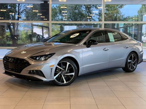 Used 2023 Hyundai Sonata SEL Plus FWD image 1