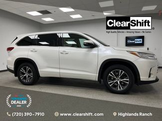 Used 2018 Toyota Highlander Plus w/ Carpet Mat Package (TMS) AWD/4WD video 1