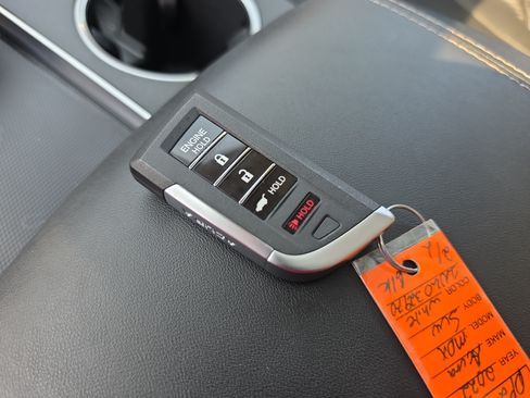 Used 2022 Acura MDX SH-AWD w/ Advance Package image 36
