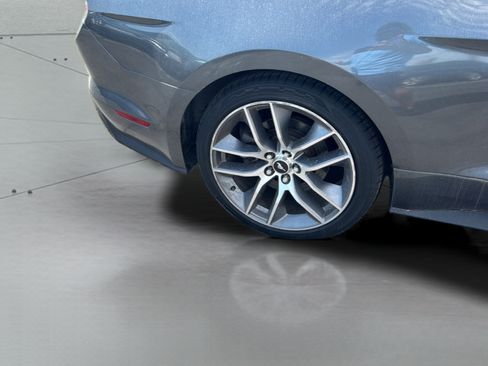 Used 2015 Ford Mustang GT Premium RWD image 35