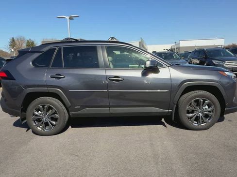Used 2025 Toyota RAV4 XLE Premium w/ Weather Package image 9