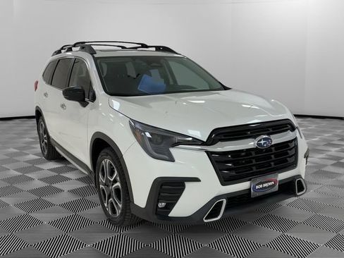 Used 2024 Subaru Ascent Touring AWD/4WD image 7