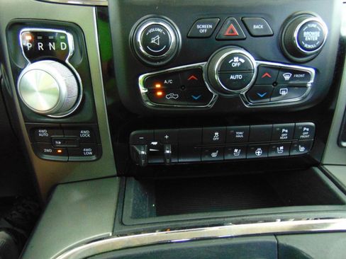 Used 2016 RAM 1500 Sport w/ Convenience Group AWD/4WD image 16