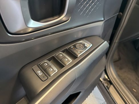 New 2026 Kia Sorento LX FWD image 15