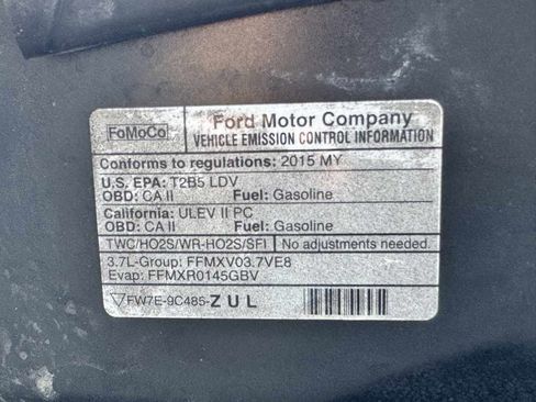 Used 2015 Lincoln MKS FWD image 19