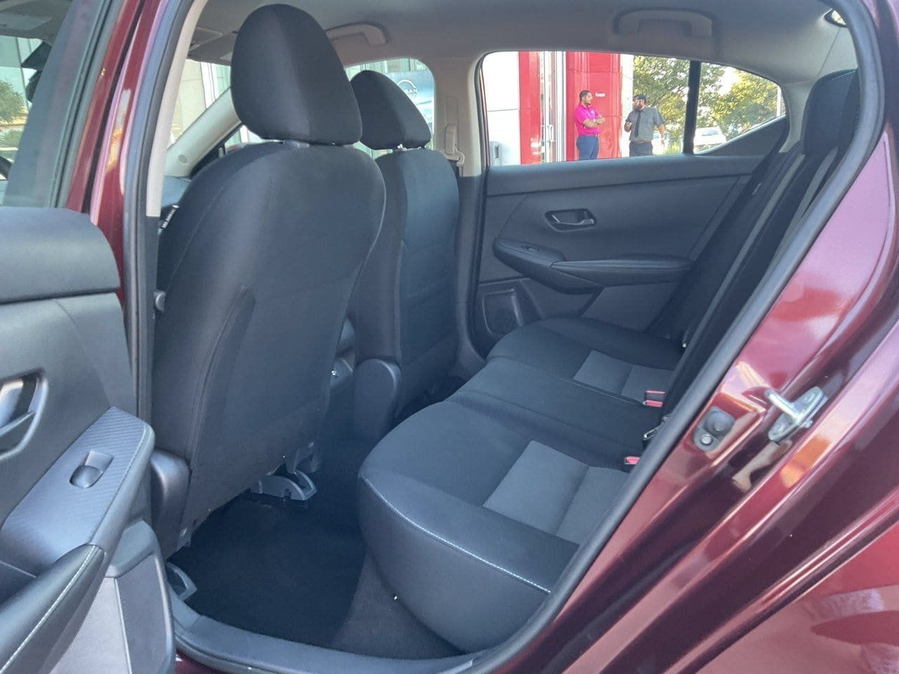Used 2025 Nissan Sentra SV FWD image 11