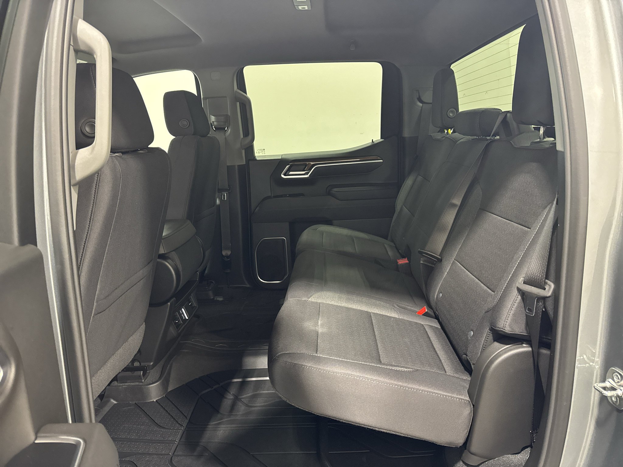 New 2026 Chevrolet Silverado 1500 RST w/ RST Select Package AWD/4WD image 32