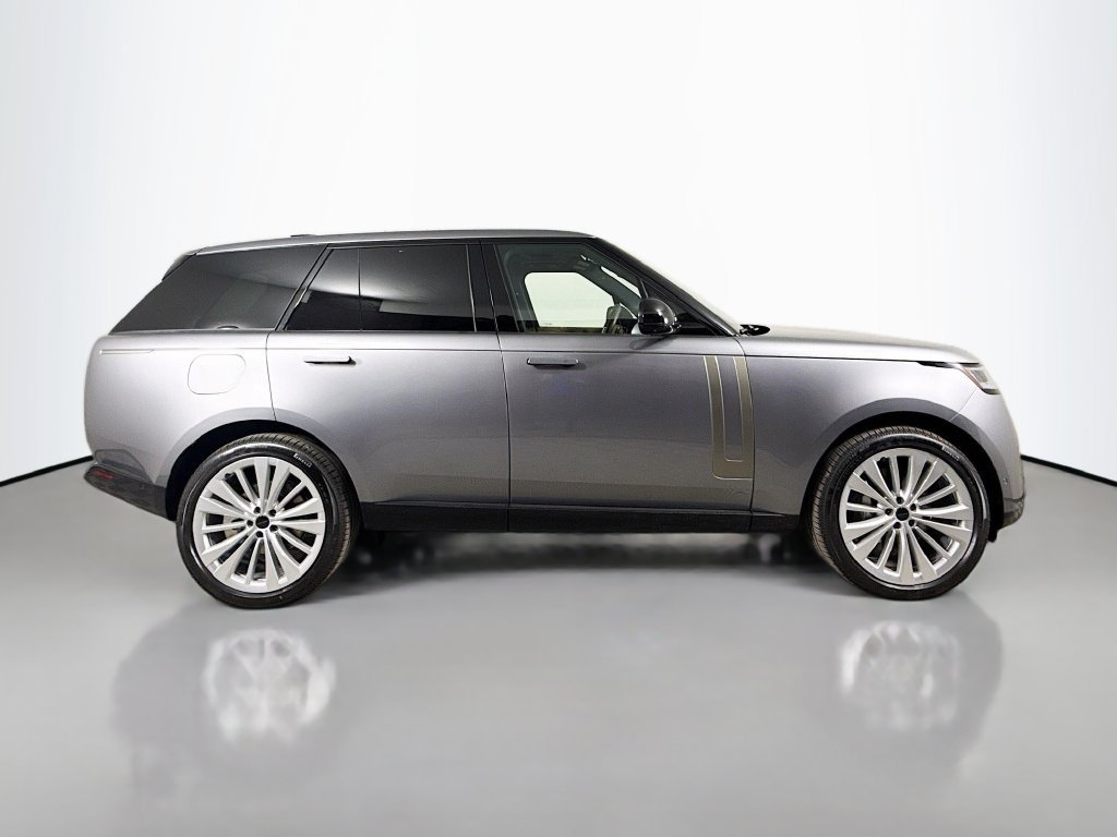 New 2026 Land Rover Range Rover SE AWD/4WD image 4