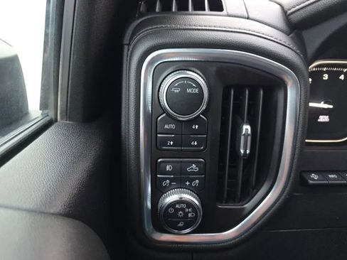 Used 2023 GMC Sierra 3500 Denali w/ Denali Ultimate Package AWD/4WD image 33
