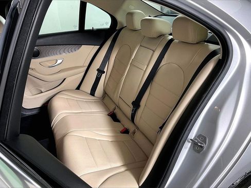 Used 2019 Mercedes-Benz C 300 Sedan image 25