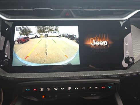 New 2026 Jeep Cherokee Laredo AWD/4WD image 23