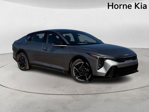 New 2025 Kia K4 GT-Line w/ GT-Line Sunroof Package image 2