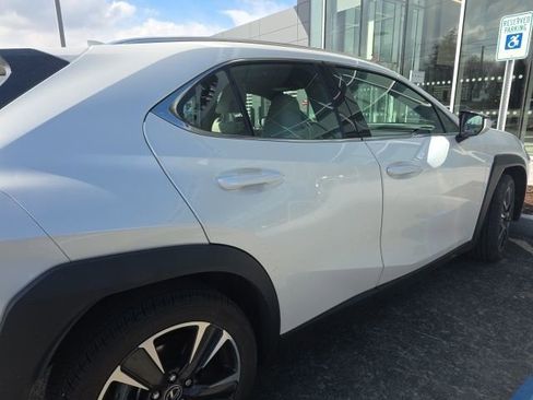 Used 2023 Lexus UX 250h AWD w/ Accessory Package (Z2) image 2