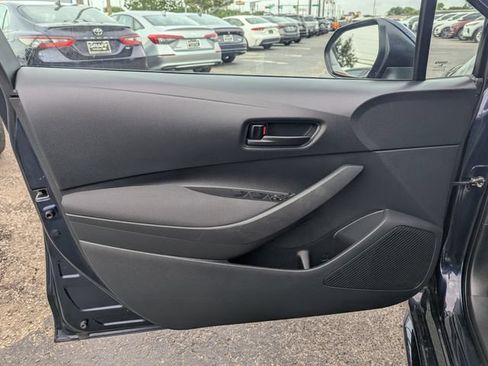 Used 2024 Toyota Corolla LE FWD image 13