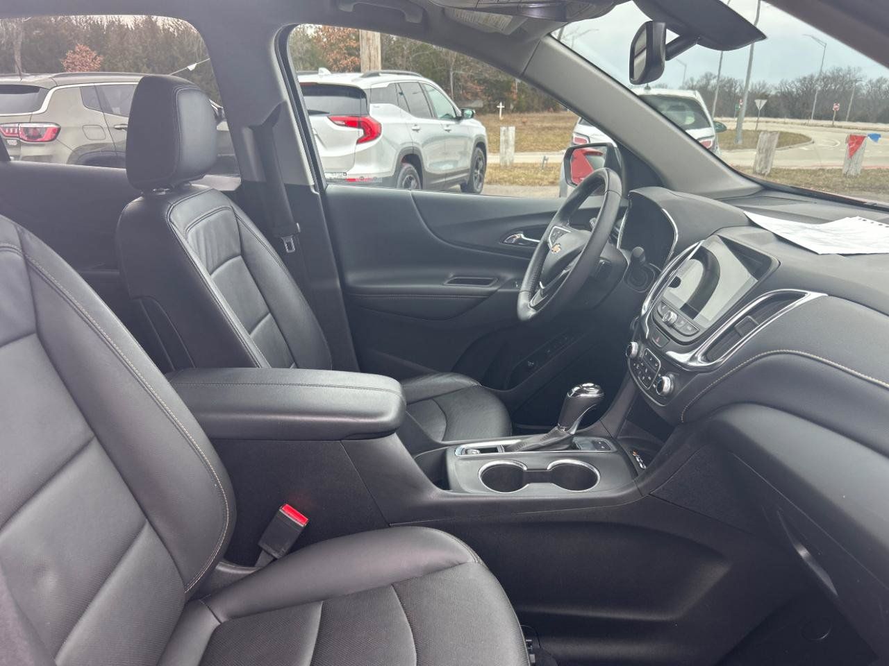Used 2019 Chevrolet Equinox Premier AWD/4WD image 24