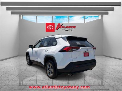 Certified 2023 Toyota RAV4 XLE w/ XLE Grade Weather Package AWD/4WD image 6