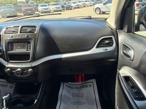 Used 2018 Dodge Journey SXT w/ Blacktop Package AWD/4WD image 22