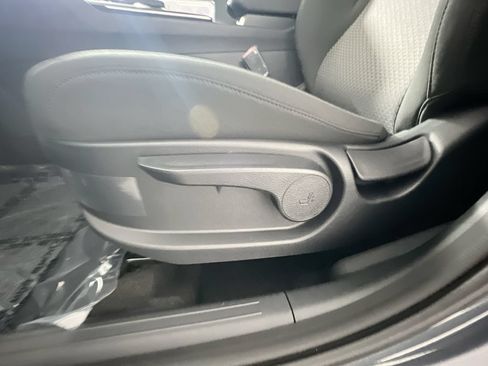 New 2026 Kia Sportage LX FWD image 15