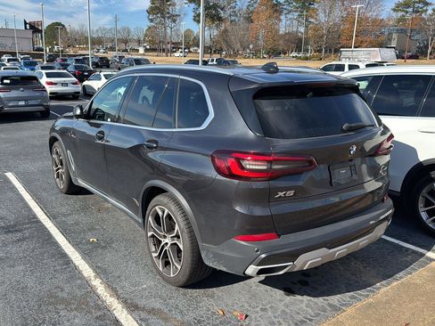 Certified 2022 BMW X5 sDrive40i w/ Premium Package image 8