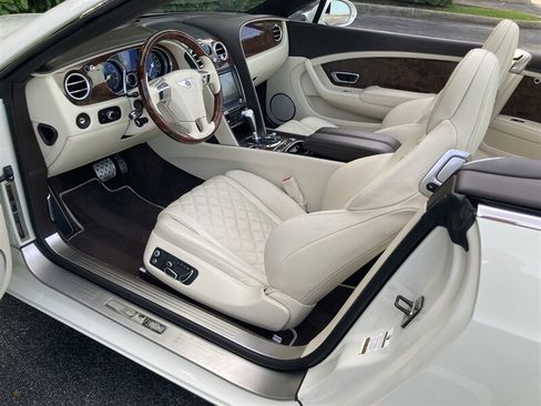 Used 2017 Bentley Continental GT AWD/4WD image 14