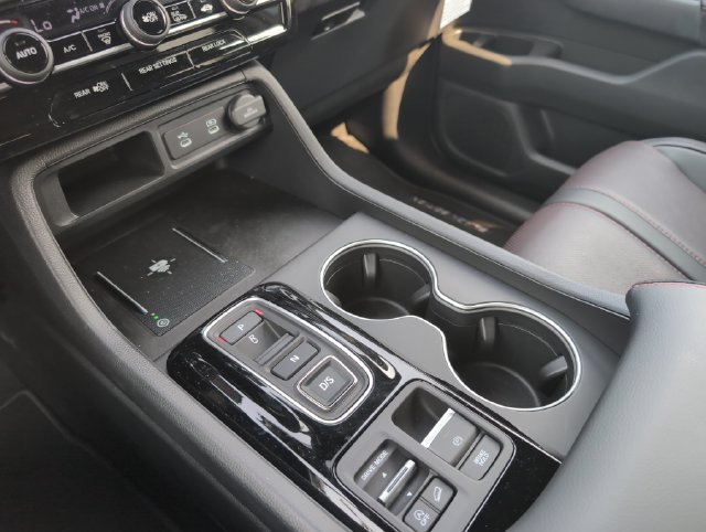 Used 2026 Honda Pilot Black Edition image 30