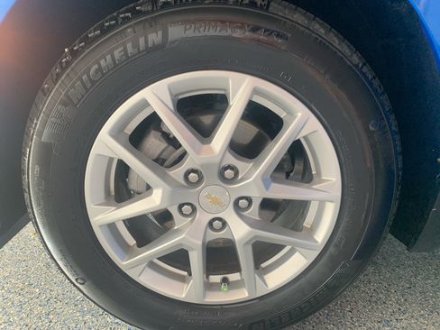 Used 2024 Chevrolet Equinox LS FWD image 31
