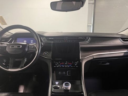 Used 2021 Jeep Grand Cherokee L Limited image 20