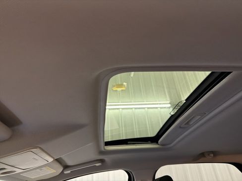 Used 2018 Ford EcoSport SE image 11