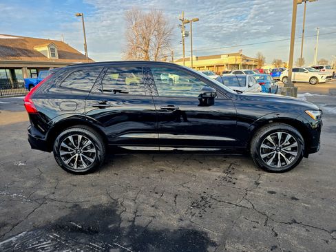 Used 2024 Volvo XC60 B5 Plus image 26