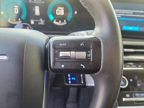 Used 2024 Hyundai Santa Fe SEL image 21