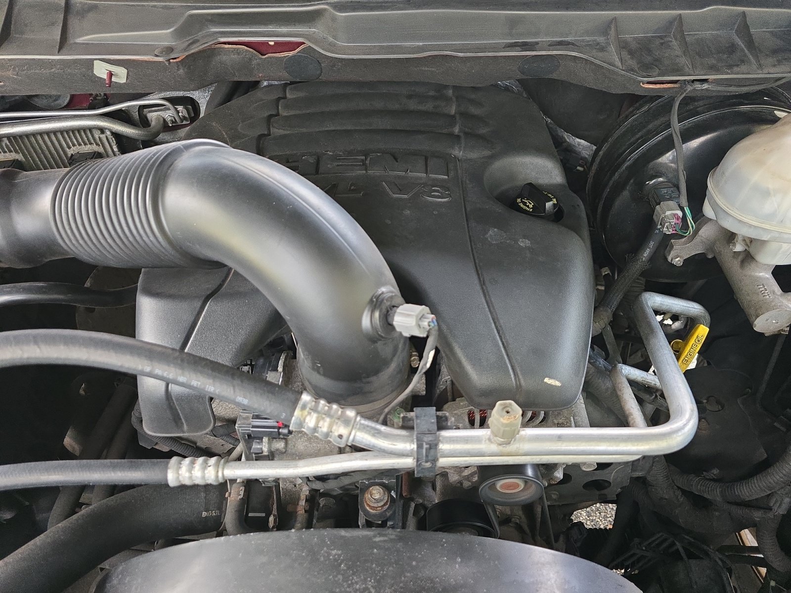 Used 2018 RAM 1500 Express w/ Express Value Package AWD/4WD image 28