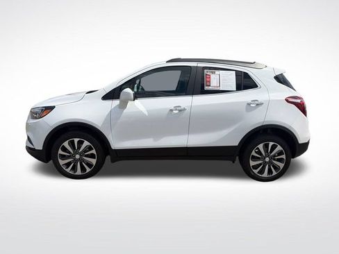 Used 2022 Buick Encore Preferred w/ Safety Package AWD/4WD image 3