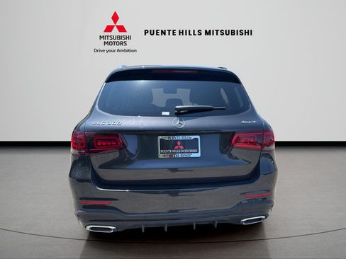 Used 2022 Mercedes-Benz GLC 300 4MATIC image 6