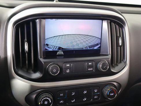 Used 2022 Chevrolet Colorado LT w/ Fleet Safety Package image 6